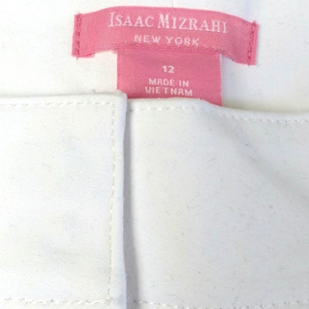 NWT -Isaac Mizrahi Tailored White Tailored Shorts - Picture 4 of 7